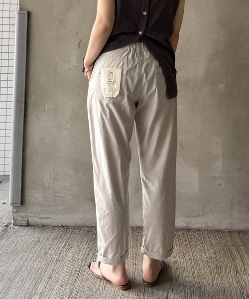 LBC(エルビーシー)の「コットンシャンブレーテーパードパンツ(その他パンツ・レディース・ブラック/チャコール/ネイビー/ベージュ/ピンク・S/M/L)」の15枚目の写真