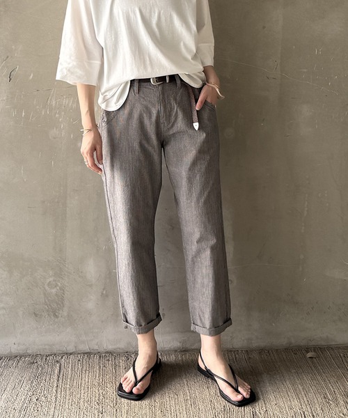 LBC(エルビーシー)の「コットンシャンブレーテーパードパンツ(その他パンツ・レディース・ブラック/チャコール/ネイビー/ベージュ/ピンク・S/M/L)」の20枚目の写真