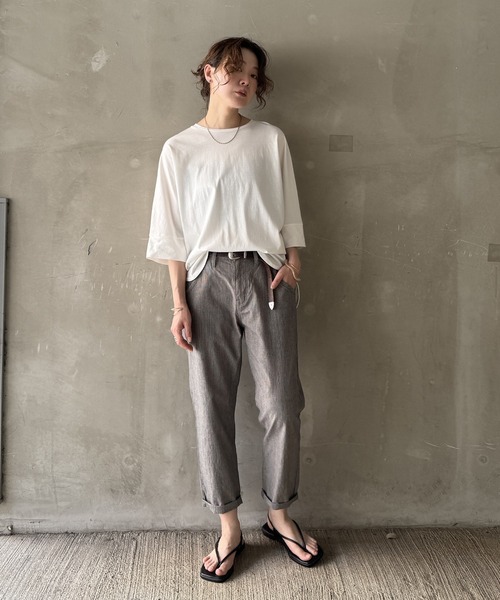 LBC(エルビーシー)の「コットンシャンブレーテーパードパンツ(その他パンツ・レディース・ブラック/チャコール/ネイビー/ベージュ/ピンク・S/M/L)」の21枚目の写真