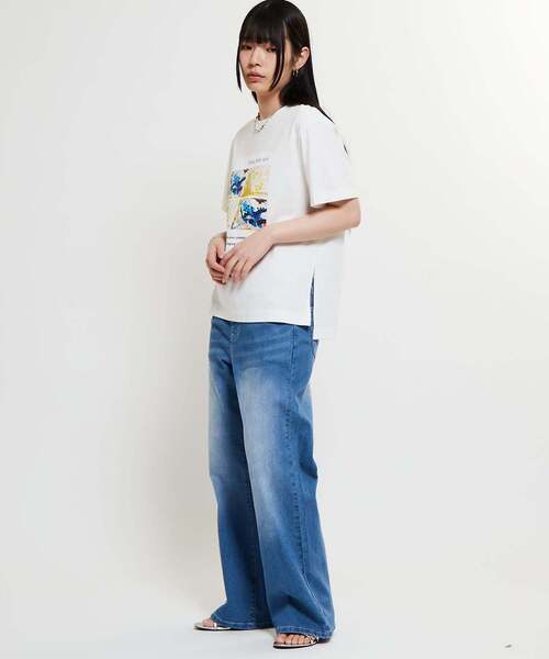 SOFFITTO（ソフィット）の「【Soffitto×Downs Town Project】コラボTシャツ（Tシャツ/カットソー・レディース・グレー/オフホワイト・FREE）」の8枚目の写真