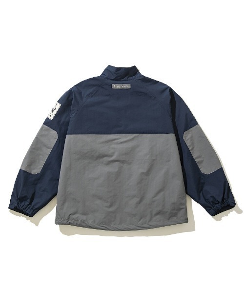 Kinetics(キネティクス)の「FLATLUX Sierra Designs x FLATLUX - Fabric Jacket (フラットラックス シエラデザイン x フラットラックス - ファブリック ジャケット)(マウンテンパーカー・メンズ・グレー・MEDIUM/X-LARGE)」の2枚目の写真
