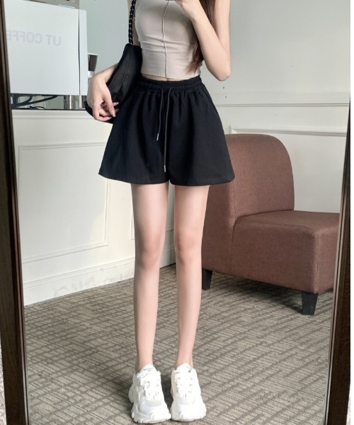 Teem Store(チームストア)の「スウェットフレアショートパンツ(スウェットパンツ・レディース・アイボリー/ブラック/グレー・S/M)」の21枚目の写真