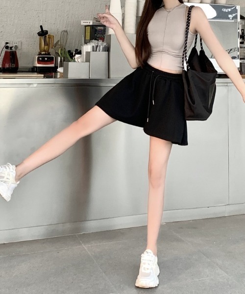 Teem Store(チームストア)の「スウェットフレアショートパンツ(スウェットパンツ・レディース・アイボリー/ブラック/グレー・S/M)」の9枚目の写真