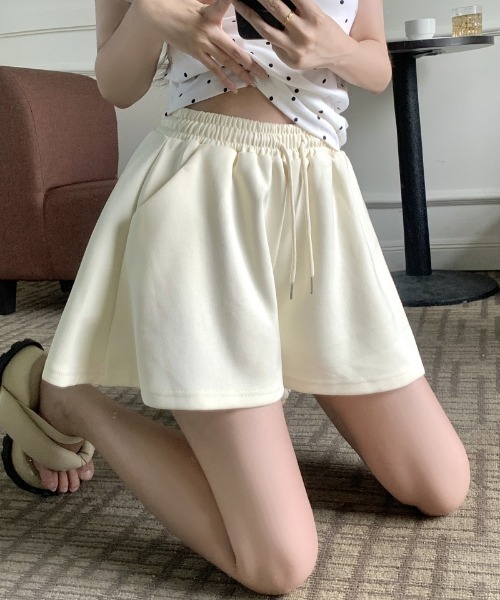 Teem Store(チームストア)の「スウェットフレアショートパンツ(スウェットパンツ・レディース・アイボリー/ブラック/グレー・S/M)」の14枚目の写真