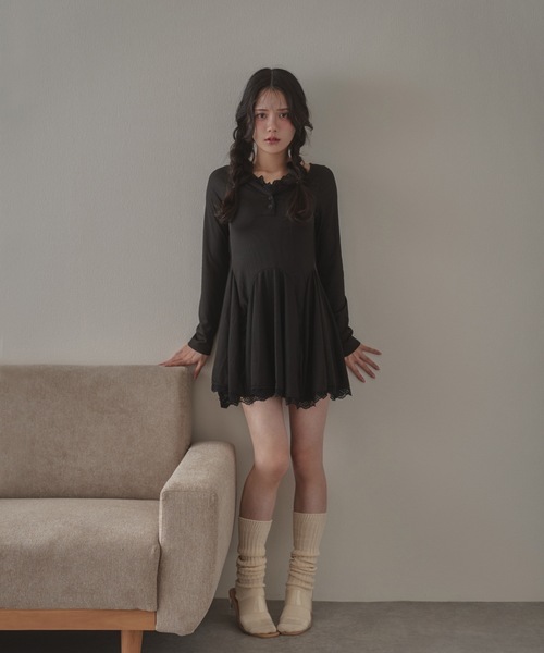 M DOLLY（エムドリー）の「fiocco lace mini dress/フィオッコレースミニドレス（ワンピース・レディース・グレー/ブラック・FREE）」の7枚目の写真