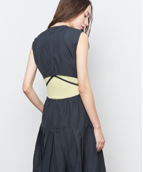 Muel Chic(ミュエルシック)の「Emmet one-piece エメットワンピース(ワンピース・レディース・ベージュ/ネイビー/バーガンディー・FREE)」の16枚目の写真