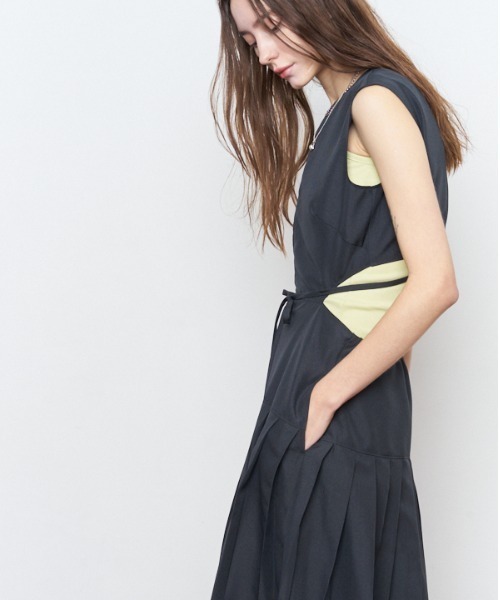 Muel Chic(ミュエルシック)の「Emmet one-piece エメットワンピース(ワンピース・レディース・ベージュ/ネイビー/バーガンディー・FREE)」の17枚目の写真