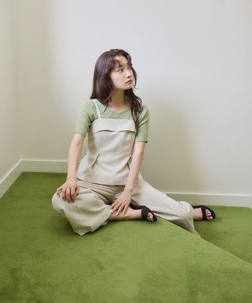 STRATA(エストラータ)の「リネンライクペプラムトップス 【低身長・小柄女性】(キャミソール・レディース・ベージュ/グレー・ONE SIZE)」の5枚目の写真