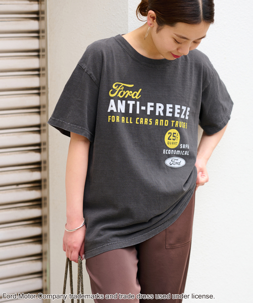 GOOD ROCK SPEED(グッドロックスピード)の「別注【GOOD ROCK SPEED】FORD TEE:Tシャツ(Tシャツ/カットソー・レディース・ホワイト/ブラック系その他・MEDIUM)」の2枚目の写真