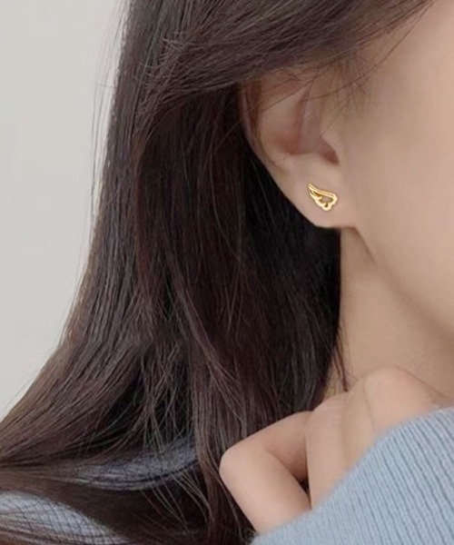 MASHIRO（マシロ）の「【MASHIRO】エンジェルウィングワンポイントペアピアス（MA/EK380）（ピアス（両耳用）・レディース・ゴールド/シルバー・FREE）」の4枚目の写真