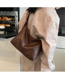 Sakka（サッカ）の「PUレザー シンプルショルダーバッグ（ショルダーバッグ）」