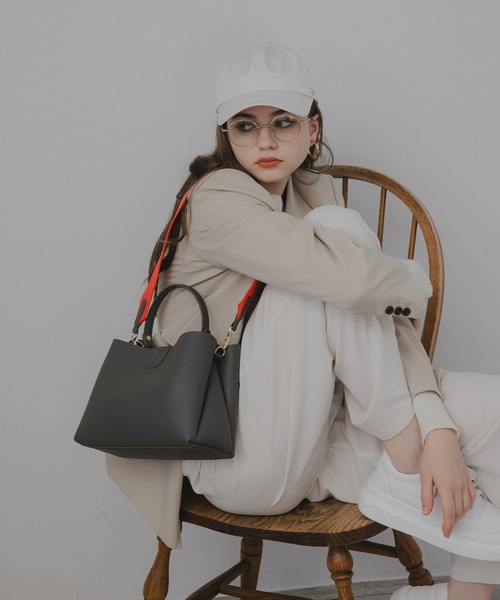 antic rag(アンティックラグ)の「Levy レヴィ(ハンドバッグ・レディース・ブラック/イエロー/グリーン/アイボリー/ブルーグリーン/チャコールグレー・FREE)」の19枚目の写真