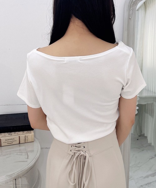 INGNI(イング)の「ドレープオフショルリブトップス(Tシャツ/カットソー・レディース・ブラック/グレー/オフホワイト・M)」の6枚目の写真
