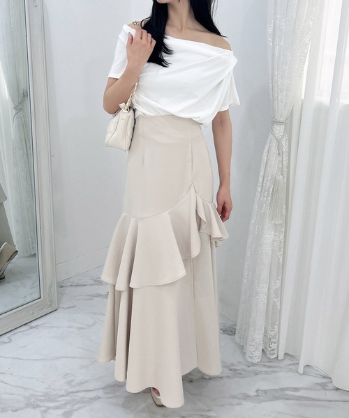 INGNI(イング)の「ドレープオフショルリブトップス(Tシャツ/カットソー・レディース・ブラック/グレー/オフホワイト・M)」の7枚目の写真