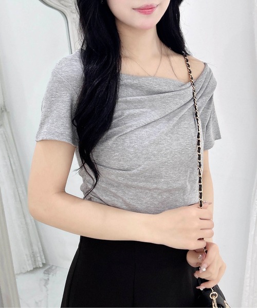 INGNI(イング)の「ドレープオフショルリブトップス(Tシャツ/カットソー・レディース・ブラック/グレー/オフホワイト・M)」の13枚目の写真