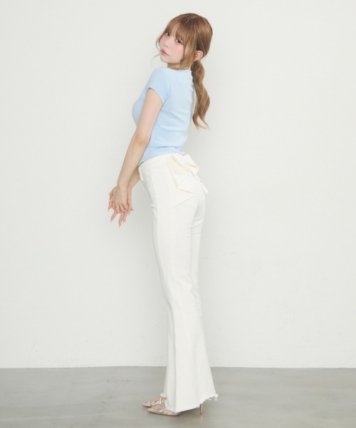 TITTY&CO.（ティティーアンドコー）の「バックリボンデニムパンツ（デニムパンツ・レディース・ホワイト/ブルー・MEDIUM/SMALL）」の21枚目の写真