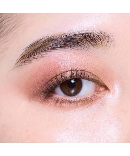 THREE（スリー）の「THREE スターゲージングアイシャドウクアッド ＜限定＞（アイシャドウ・レディース・X06 DREAM OF DISCORDANCE/X05 EMBRACE DISCORDANCE・FREE）」の6枚目の写真