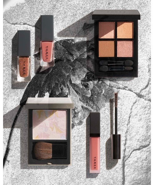 THREE スターゲージングアイシャドウクアッド ＜限定＞（アイ