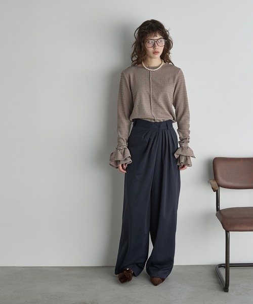 THE YOn(ザヨン)の「シュシュセットリップルトップス(Tシャツ/カットソー・レディース・オリーブ/グレイッシュベージュ/ブラック/アイボリー・FREE)」の16枚目の写真