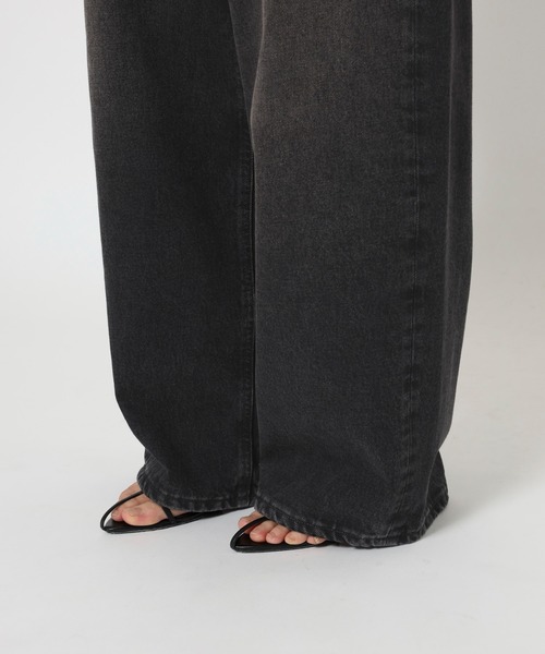 BABYLONE(バビロン)の「【HIKURE】<別注>デニムパンツ(デニムパンツ・レディース・ブラック・23/24/25/26)」の16枚目の写真