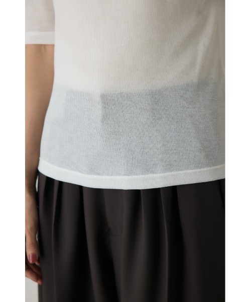 crie conforto(クリーコンフォルト)の「バックオープンヘンリーネックTシャツ 秋服 / 2WAY(Tシャツ/カットソー・レディース・パープル/アイボリー/ブラック/チャコールグレー/ブラウン・FREE)」の11枚目の写真
