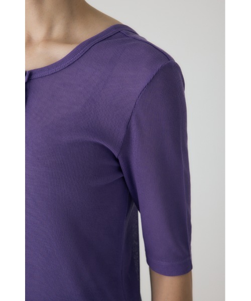 crie conforto(クリーコンフォルト)の「バックオープンヘンリーネックTシャツ 秋服 / 2WAY(Tシャツ/カットソー・レディース・パープル/アイボリー/ブラック/チャコールグレー/ブラウン・FREE)」の22枚目の写真