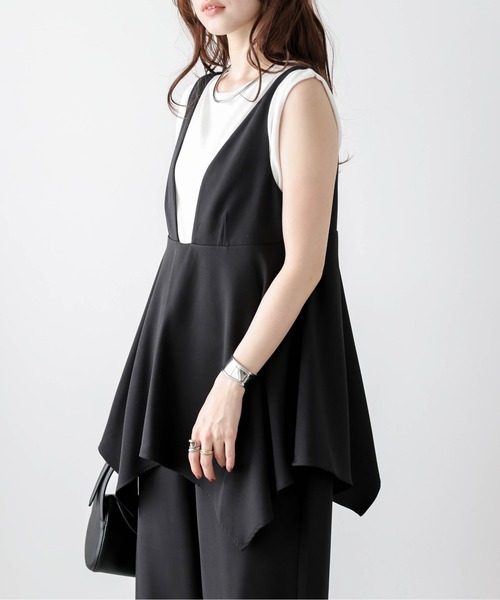 SUGAR BISKET（シュガービスケット）の「ドレープペプラムサロペット（サロペット/オーバーオール・レディース・ブラック/ネイビー/ベージュ/モカ・M/L）」の9枚目の写真