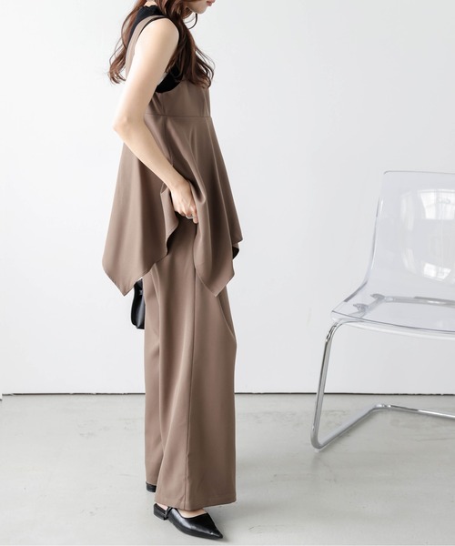 SUGAR BISKET（シュガービスケット）の「ドレープペプラムサロペット（サロペット/オーバーオール・レディース・ブラック/ネイビー/ベージュ/モカ・M/L）」の15枚目の写真