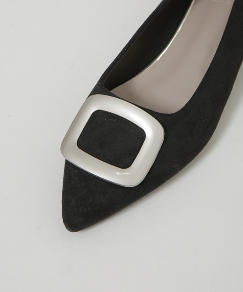 NANO universe（ナノユニバース）の「ポインテッドトゥバックルフラットパンプス（パンプス・レディース・グレー/ブラック・36/37/38）」の6枚目の写真