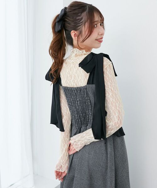 MAJESTIC LEGON（マジェスティックレゴン）の「配色肩リボンワンピース（ワンピース・レディース・ブラック/ベージュ/ベージュ系その他2/グレー系その他・MEDIUM/SMALL/X-SMALL）」の10枚目の写真