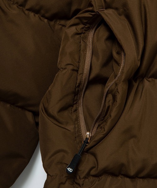 430（フォーサーティ）の「mj10997-SHIELD DOWN JACKET ダウンジャケット(25-137)（ダウンジャケット/コート・メンズ・オレンジ/ブラウン/カーキ/ブラック・3/2/1/0）」の17枚目の写真