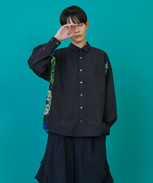 FRAPBOIS（フラボア）の「スカーフル ブラウス（シャツ/ブラウス・レディース・ブラック/ブルー・2/1）」の2枚目の写真