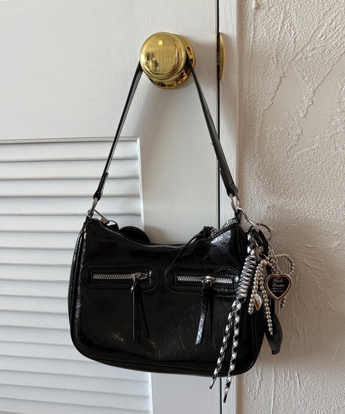 kutir(クティール)の「kutirlune/マルチデザインチャーム(キーホルダー・レディース・ブラック/ピンク/レッド・FREE)」の8枚目の写真