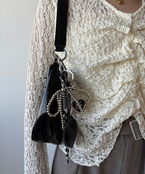 kutir(クティール)の「kutirlune/マルチデザインチャーム(キーホルダー・レディース・ブラック/ピンク/レッド・FREE)」の7枚目の写真