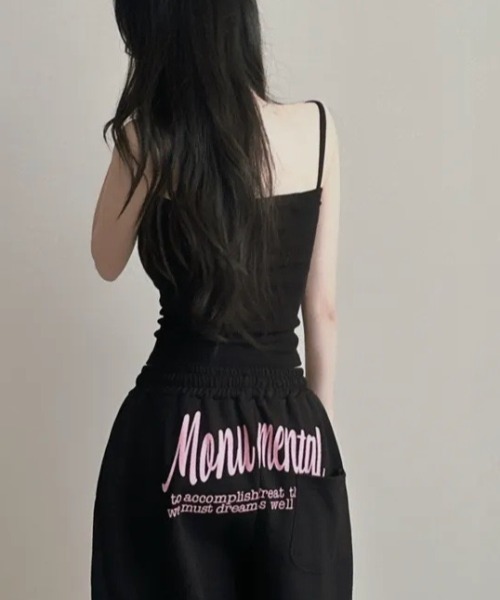 yuue' ( wear )(ユーイ)の「バックロゴスウェットワイドパンツ(スウェットパンツ・レディース・ネイビー/ブラック/グレー・FREE)」の5枚目の写真