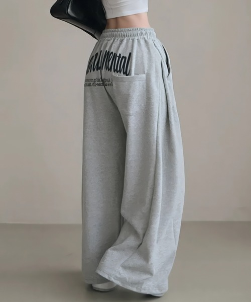 yuue' ( wear )(ユーイ)の「バックロゴスウェットワイドパンツ(スウェットパンツ・レディース・ネイビー/ブラック/グレー・FREE)」の8枚目の写真