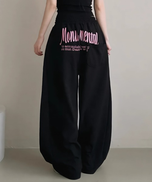 yuue' ( wear )(ユーイ)の「バックロゴスウェットワイドパンツ(スウェットパンツ・レディース・ネイビー/ブラック/グレー・FREE)」の4枚目の写真
