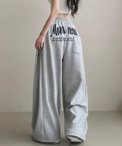 yuue' ( wear )(ユーイ)の「バックロゴスウェットワイドパンツ(スウェットパンツ・レディース・ネイビー/ブラック/グレー・FREE)」の9枚目の写真