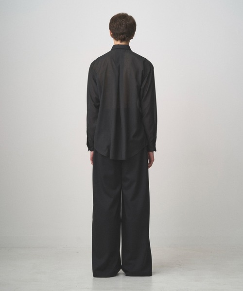 Juha(ユハ)の「SHEER LIGHT SHIRT(シャツ/ブラウス・メンズ・ブラック/サックスブルー/ホワイト・3/4)」の8枚目の写真