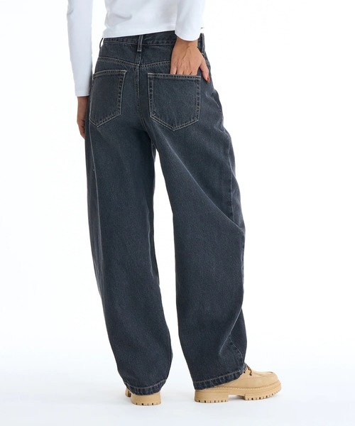 ROXY(ロキシー)の「MOOD /ロキシーバレルレッグハイウエストデニムパンツ(デニムパンツ・レディース・ブラック/ブルー・MEDIUM/LARGE/SMALL)」の3枚目の写真