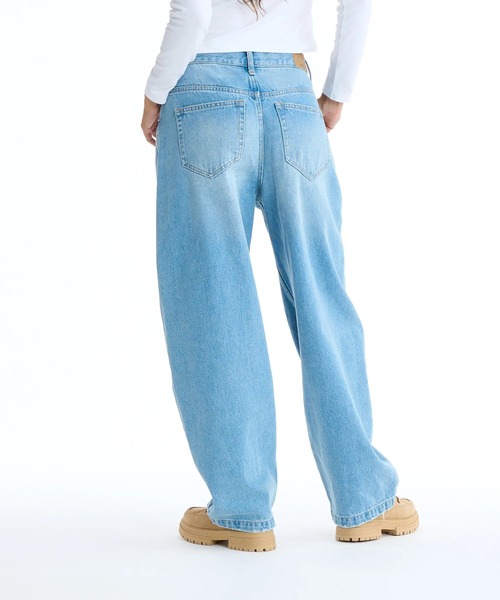 ROXY(ロキシー)の「MOOD /ロキシーバレルレッグハイウエストデニムパンツ(デニムパンツ・レディース・ブラック/ブルー・MEDIUM/LARGE/SMALL)」の6枚目の写真