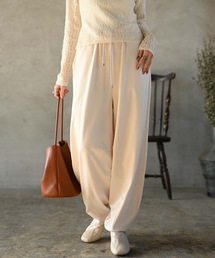 Muffiny（マフィニー）の「イージーシルエットカーブパンツ（その他パンツ）」