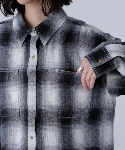 FREE'S MART（フリーズマート）の「◆ルーズシャツ（シャツ/ブラウス・レディース・ブラウン系その他/ベージュ/ブラック系その他・FREE）」の5枚目の写真