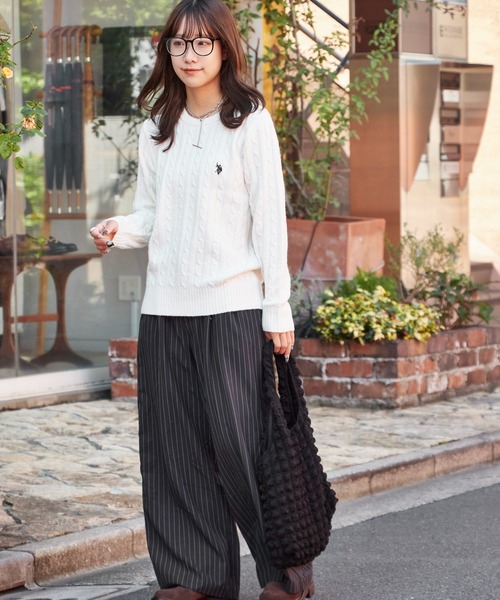 U.S. POLO ASSN.(ユーエスポロアッスン)の「U.S. POLO ASSN./ユーエスポロアッスン ウールクルーケーブルニット 冬服(ニット/セーター・レディース・チャコール/サックスブルー/アイボリー/ピンク/ベージュ・M/L)」の13枚目の写真