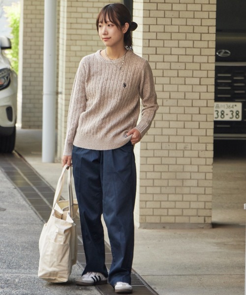 U.S. POLO ASSN.(ユーエスポロアッスン)の「U.S. POLO ASSN./ユーエスポロアッスン ウールクルーケーブルニット 冬服(ニット/セーター・レディース・チャコール/サックスブルー/アイボリー/ピンク/ベージュ・M/L)」の22枚目の写真