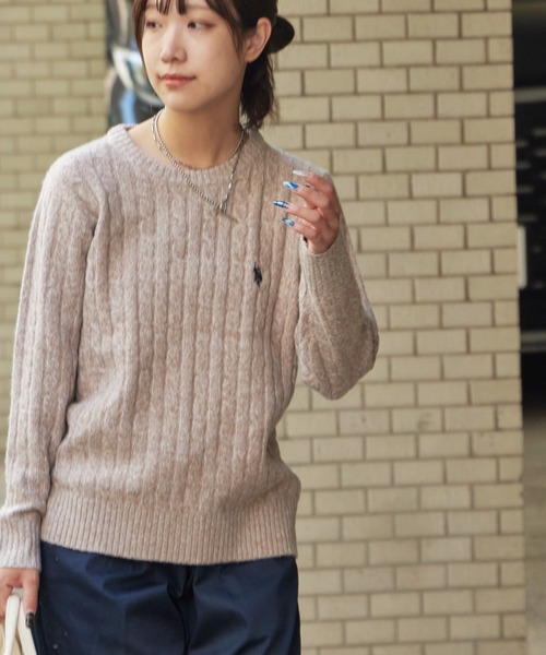 U.S. POLO ASSN.(ユーエスポロアッスン)の「U.S. POLO ASSN./ユーエスポロアッスン ウールクルーケーブルニット 冬服(ニット/セーター・レディース・チャコール/サックスブルー/アイボリー/ピンク/ベージュ・M/L)」の20枚目の写真