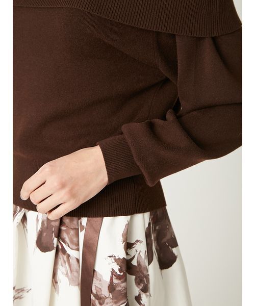 FRAY I.D（フレイアイディー）の「ワイドカラーオフショルダープルオーバー（Tシャツ/カットソー・レディース・グレー/ホワイト/レッド/ブラウン・F）」の10枚目の写真