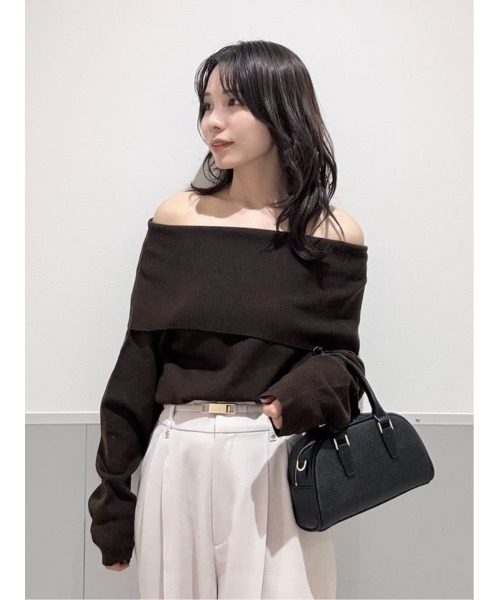 ワイドカラーオフショルダープルオーバー（Tシャツ/カットソー）｜FRAY