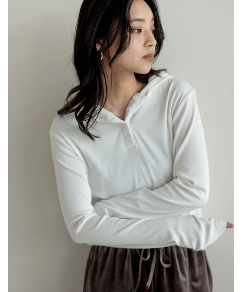 Re:EDIT（リエディ）の「[2025AW COLLECTION][汗じみ防止][UVカット]リブカットソーフーディートップス（パーカー・レディース・ブラック/チャコールグレー/ホワイト/ネイビー・MEDIUM/LARGE）」の11枚目の写真
