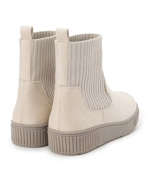 SHOO・LA・RUE（シューラルー）の「【撥水/低反発クッション】すっぽりラクラク はきぐちニットブーツ（ブーツ・レディース・カーキ系4/アイボリー/ブラック/ブラウン系その他/ブラック系7/ピンク系その他/ネイビー系5/キャメル/ワインレッド/ダークブラウン系7・25/35/45/50）」の15枚目の写真